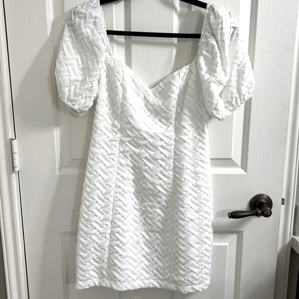White puff sleeve mini dress